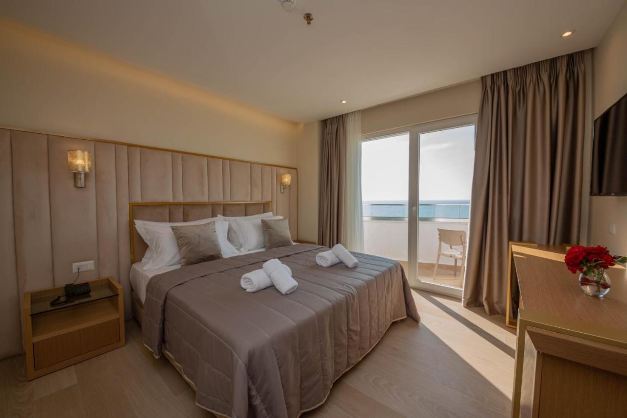 Merar Hotel Golem  Exteriér fotografie