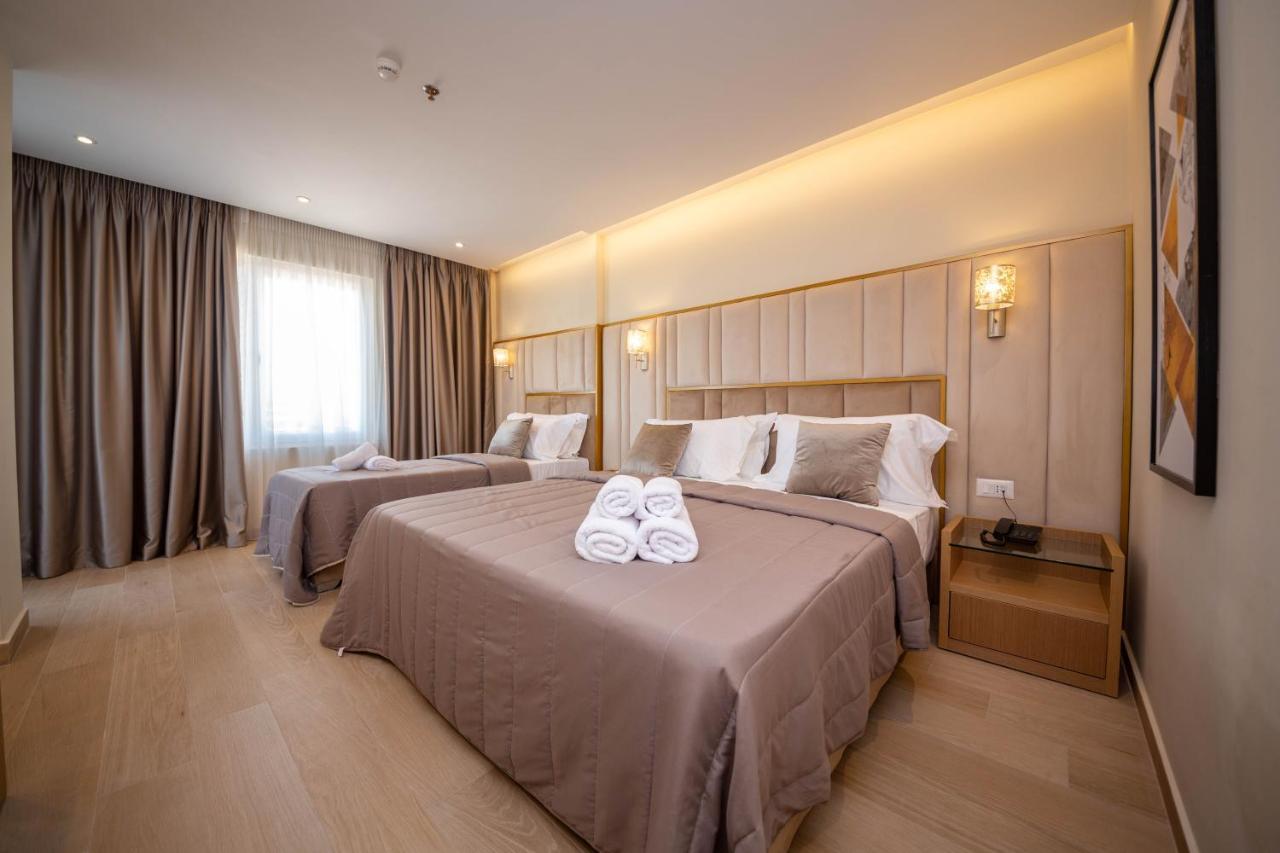 Merar Hotel Golem  Exteriér fotografie