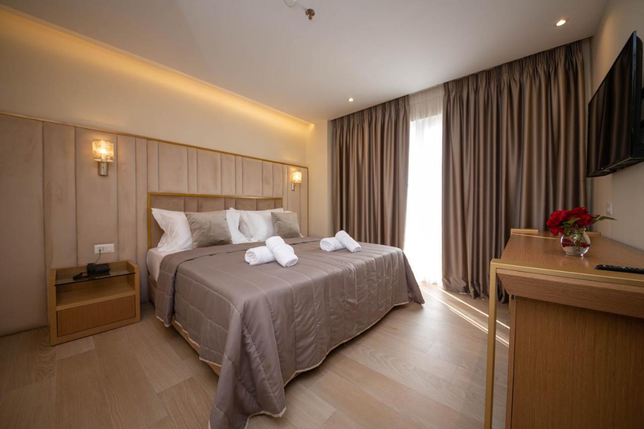 Merar Hotel Golem  Exteriér fotografie