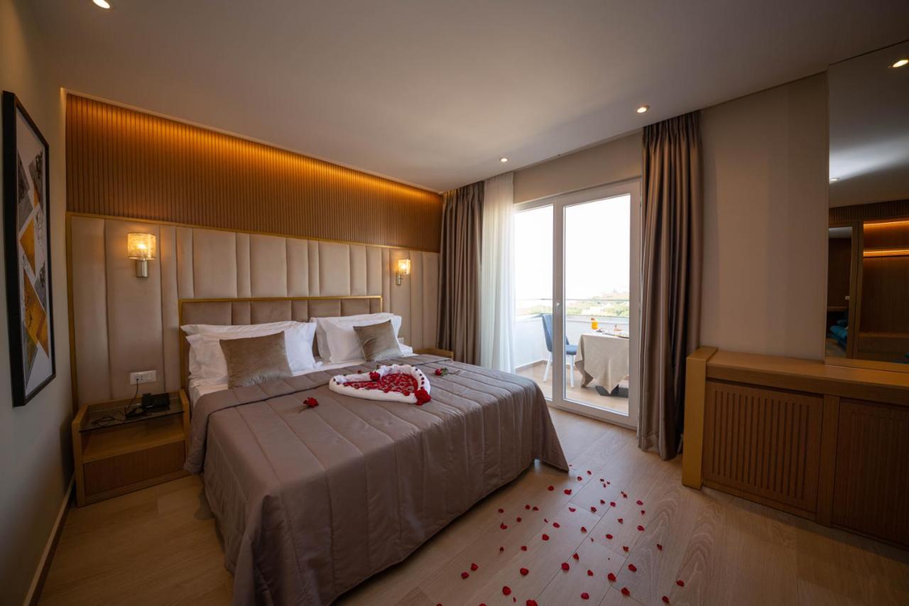 Merar Hotel Golem  Exteriér fotografie